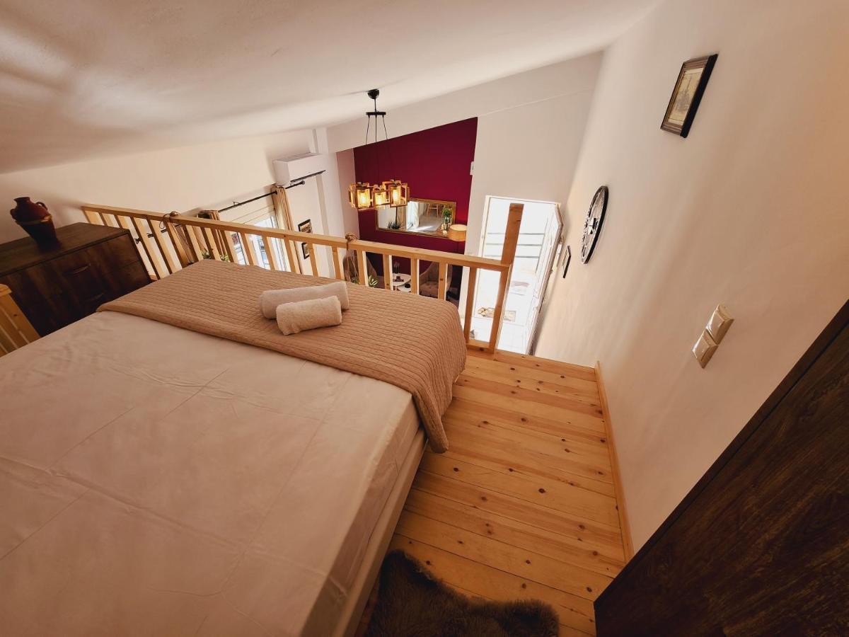 Luxury Loft Vivian Apartment